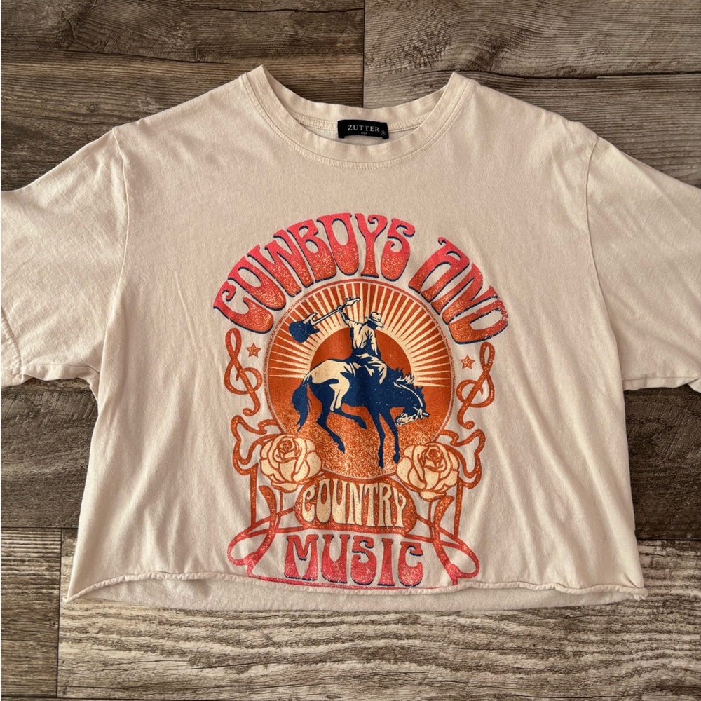 women’s medium cropped t-shirt